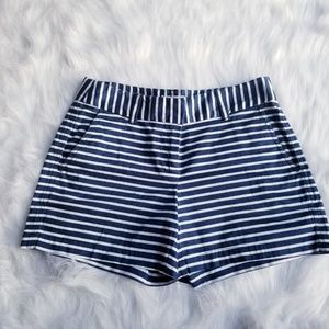 Vineyard Vines shorts